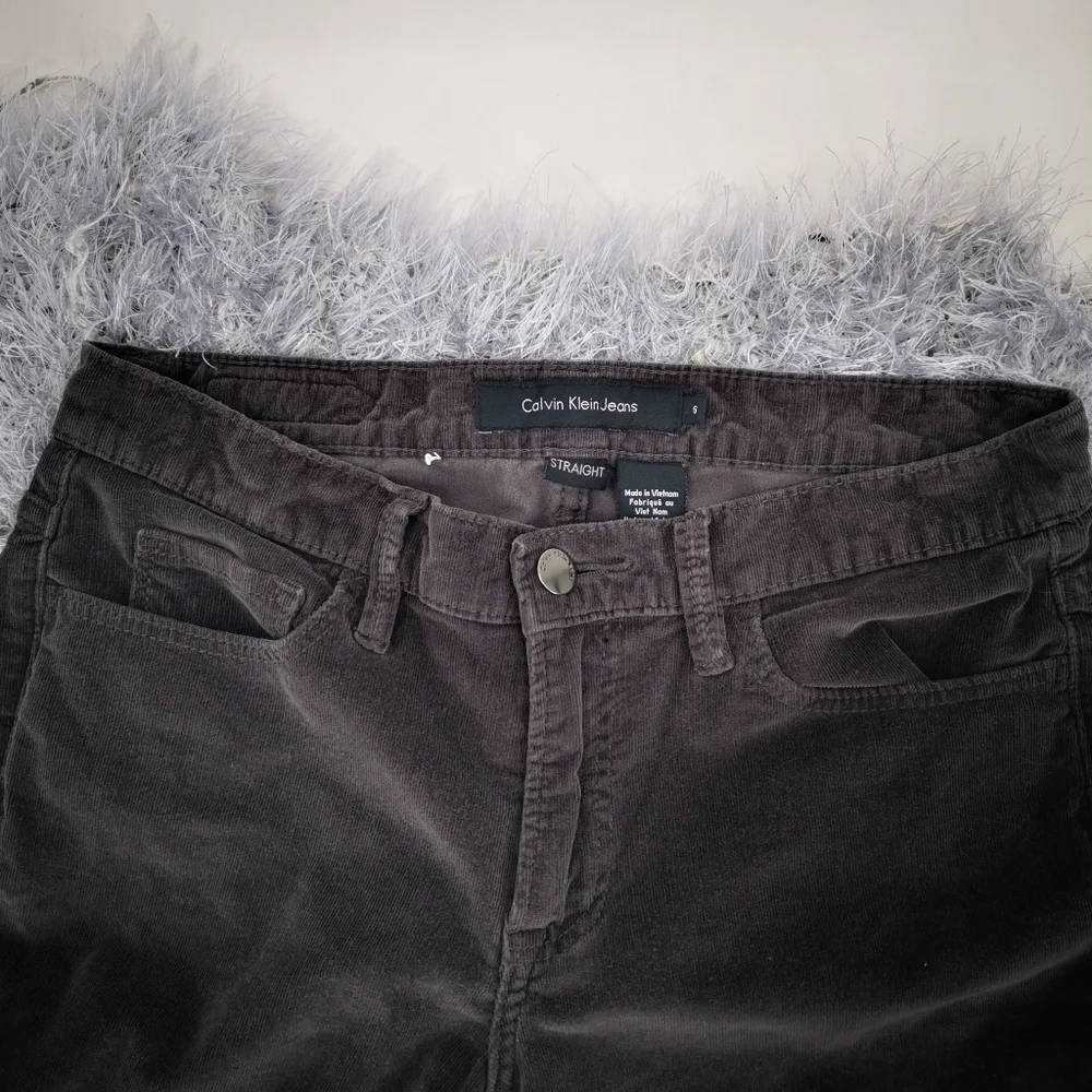 Calvin Klein EUC Jeans Womens 6 Corduroy Straight - Picture 2 of 10